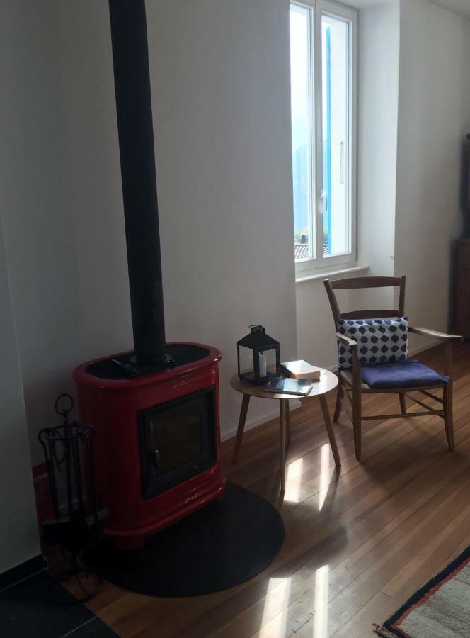 Ca' Dogana Vegia Apartment Pugerna Bagian luar foto